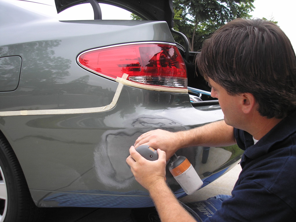 Why You Should Use Car Cosmetic Solutions To Handle Your Plastic Bumper Repair?