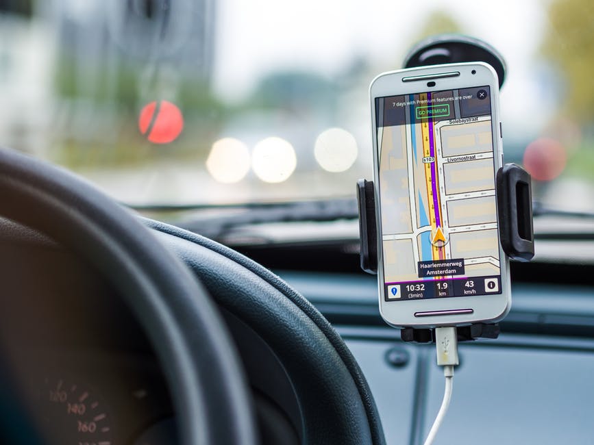 6 Apps For A Better Driving Experience