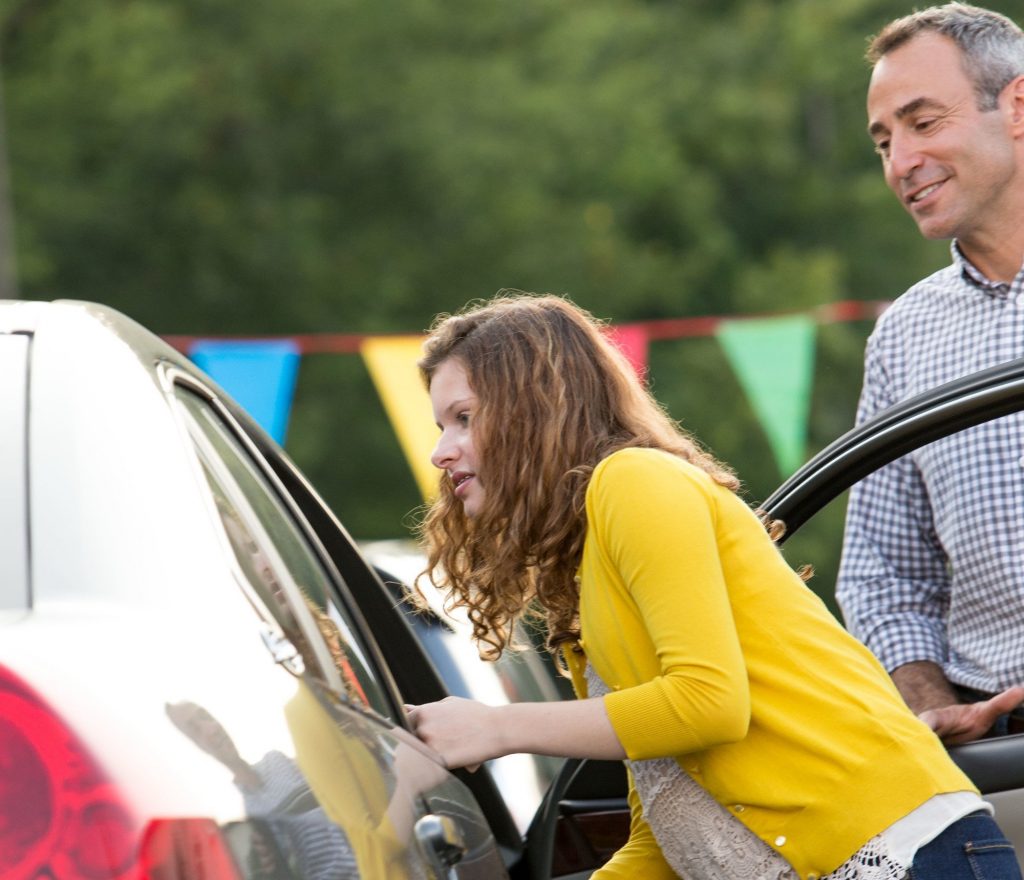 What Are The Pros Of Shopping Used Car?